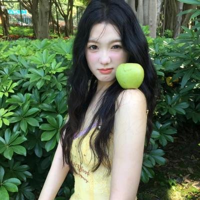 黄昏时分、牵着手